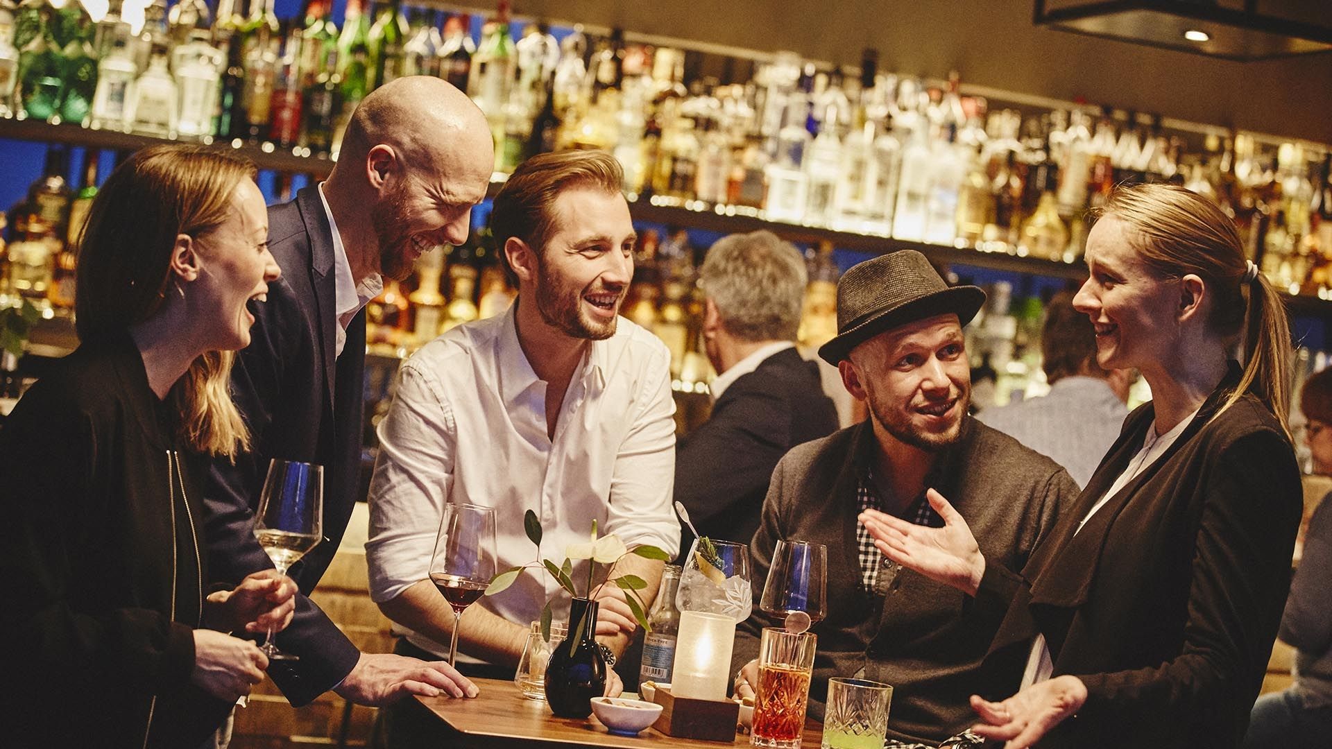 Bar in Hamburg St. Georg im Heritage an der Außenalster
